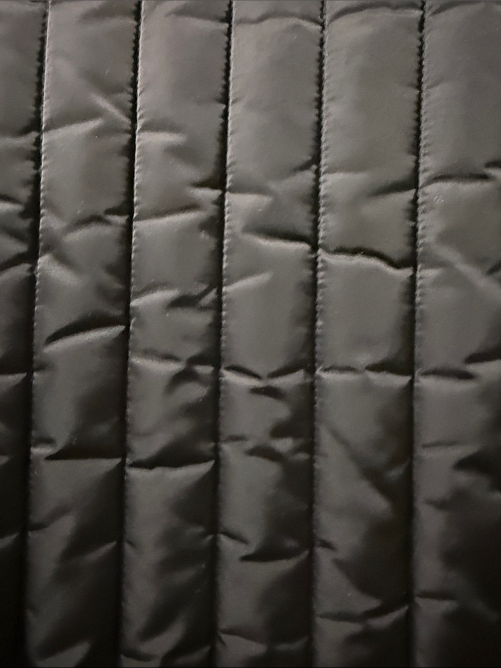 GAP Quilted Puffer Tote - Black - Picture 4 of 10